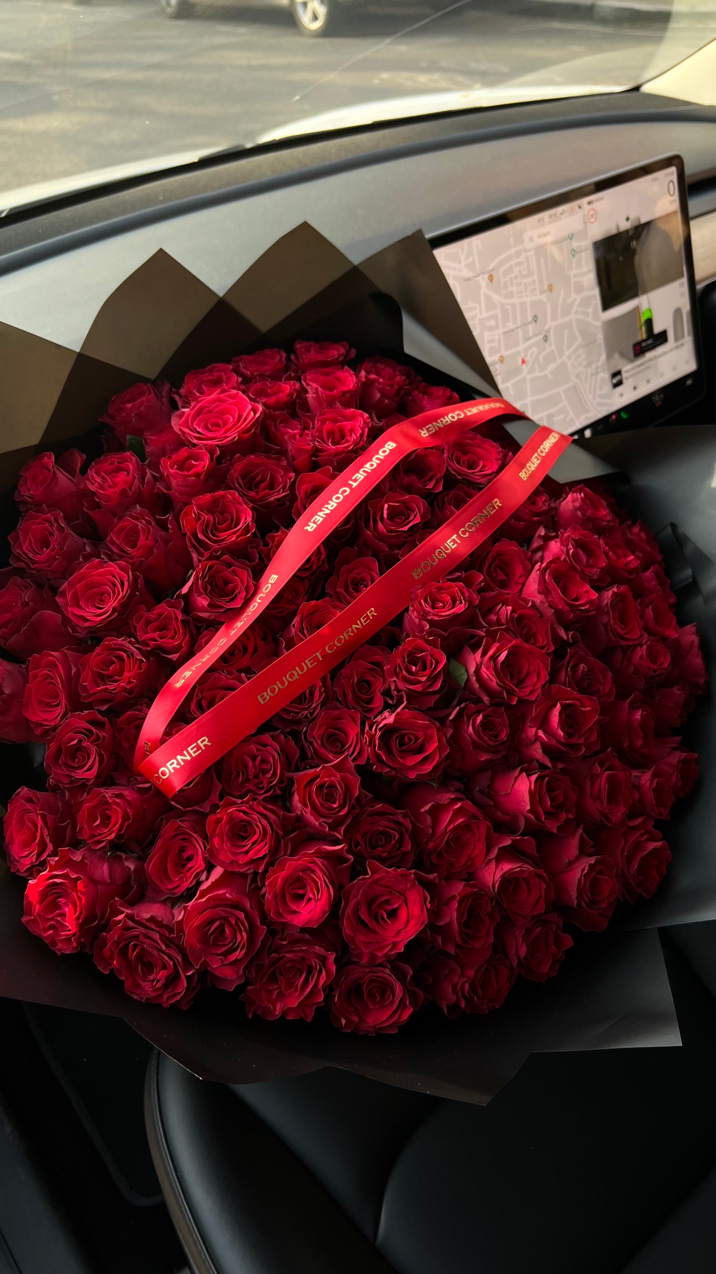 Grand Red Rose Bouquet