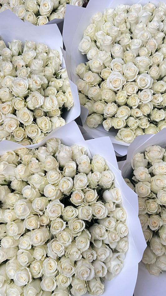 100 White Rose Bouquet